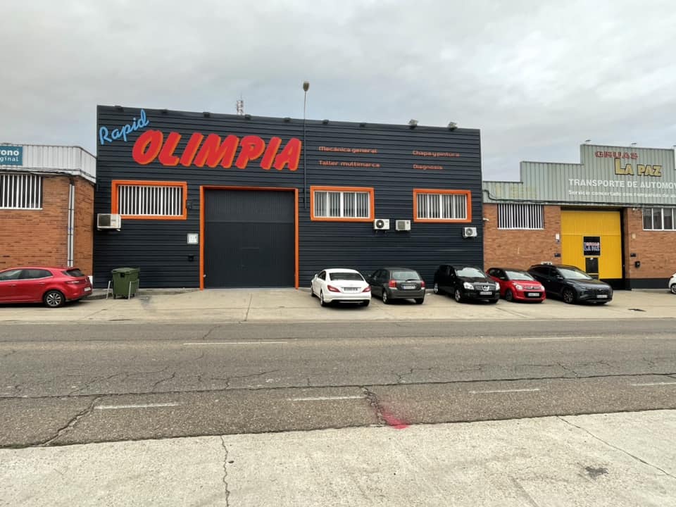 Fachada de Rapid Olimpia en Av. Fuentesaúco 39, Villares de la Reina